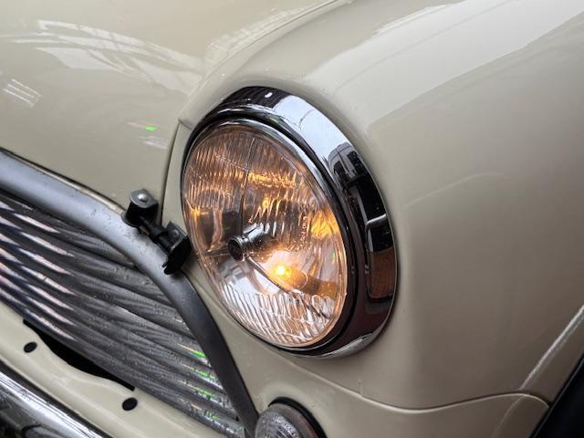 0801987A30260215W00112.jpg