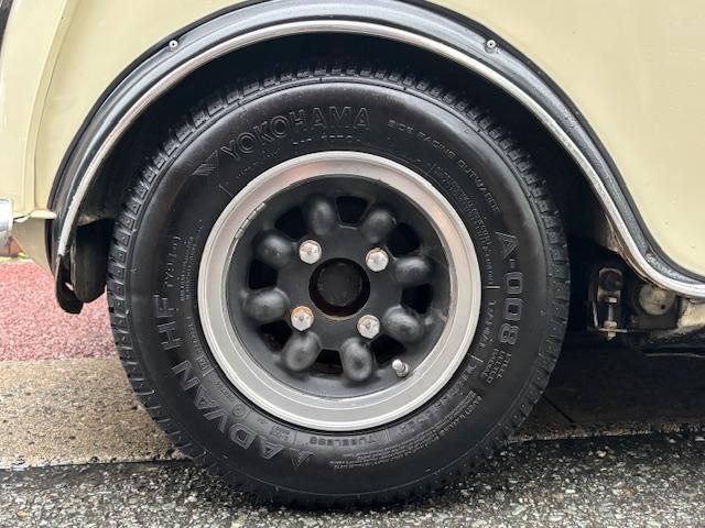 0801987A30260215W00118.jpg