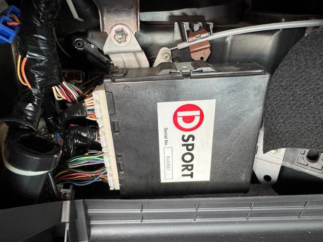 0561441A30251006W00115.jpg