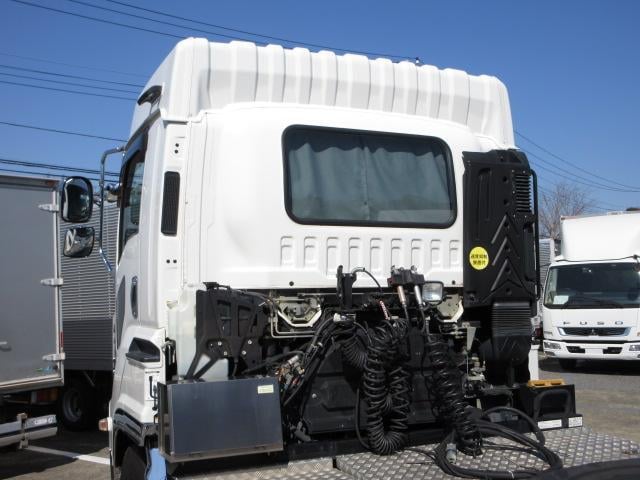 b6f35fef9cc658c20ff827af63d4dbc9.jpg