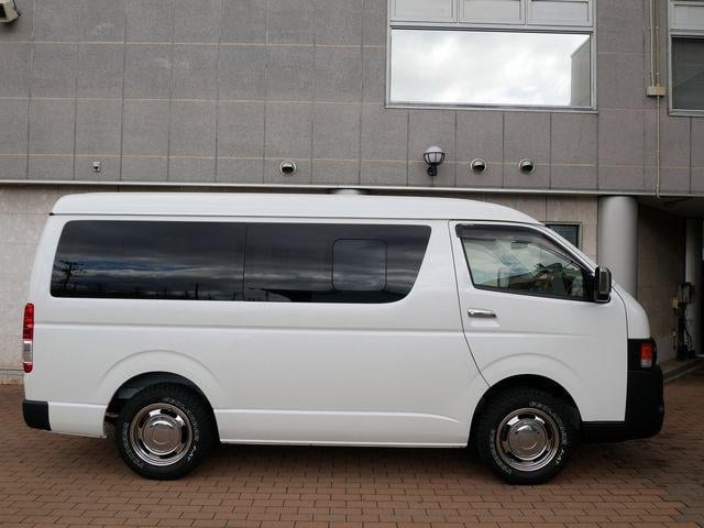 eec9ffb7235549de9950eb0124404e18.jpg