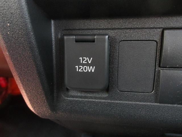 0540095A30250629W00114.jpg