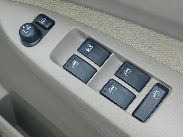 0840155A20251004G00610.jpg