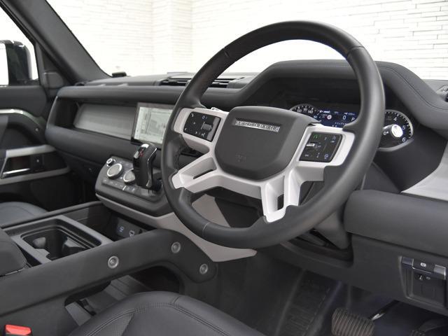 9200363A30251130W00710.jpg