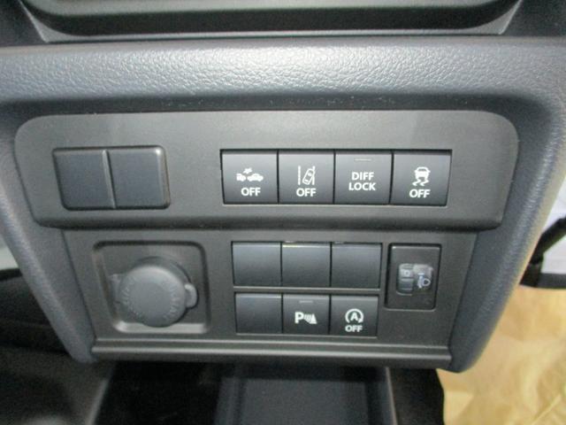 0840414A30260408W00106.jpg