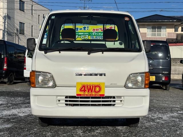 0903829A30251221W00103.jpg