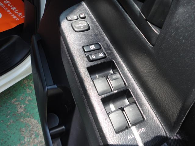 0541419A30250819W00115.jpg