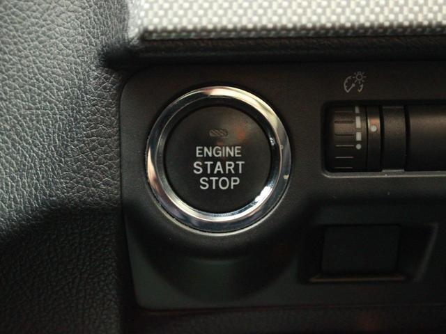 0520029A30260325W00216.jpg