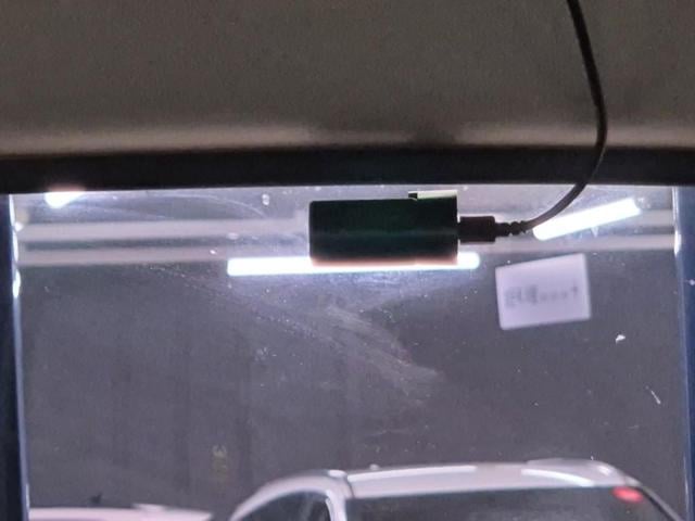 5081501379R13.jpg