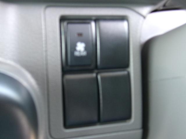 0400014A30251213W00117.jpg