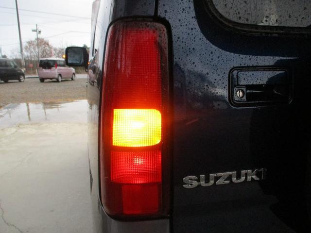 0903723A30251029W00216.jpg
