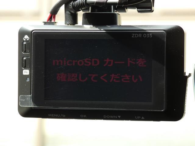 22837327_carP_l_9.jpg