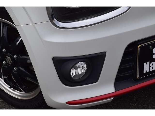 22045585_carP_l_4.jpg