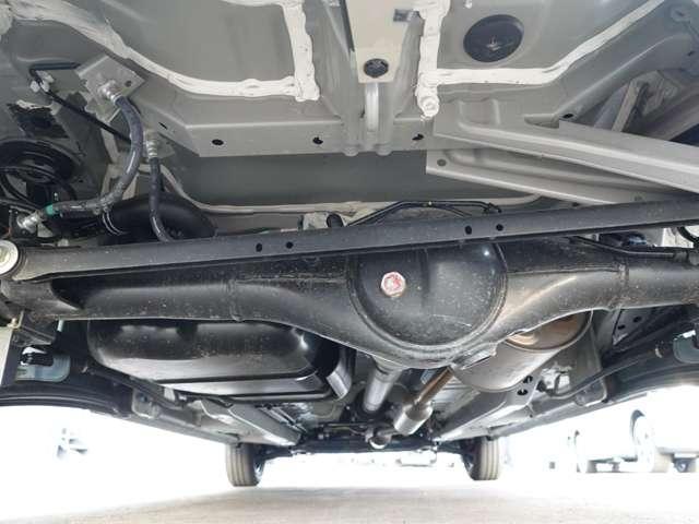 19491980_carP_l_11.jpg