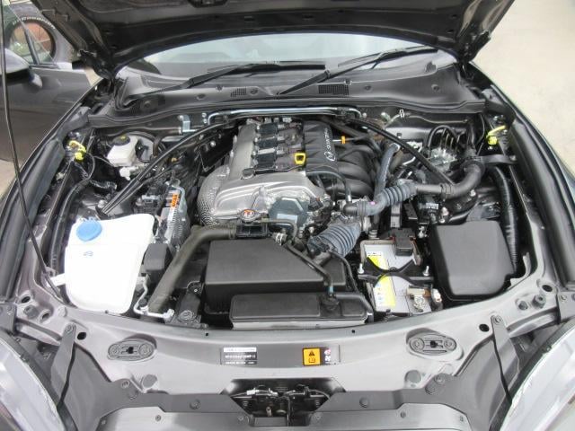 0561088A30250911W00116.jpg