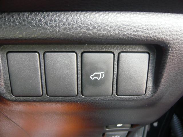 0500692A30251227W00206.jpg