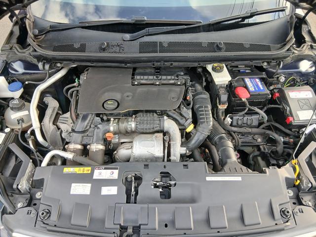 9510417A30260306W00414.jpg