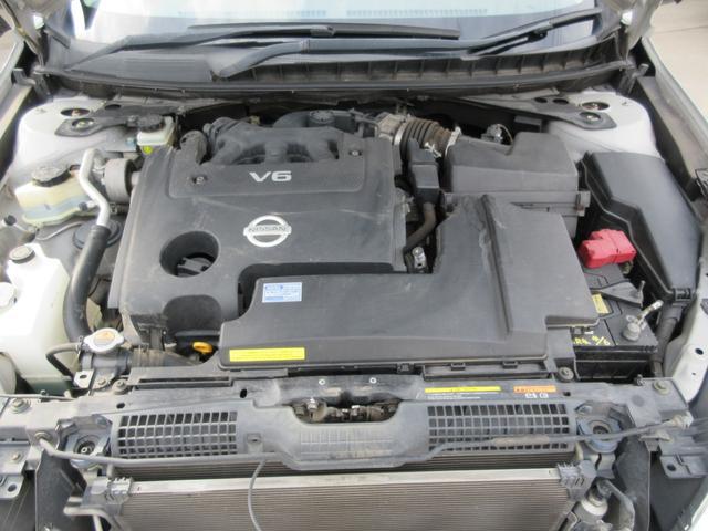 0551867A30260306W00419.jpg