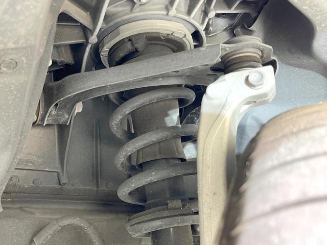 22875889_carP_l_16.jpg