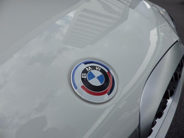 9210040A30250929W00214.jpg