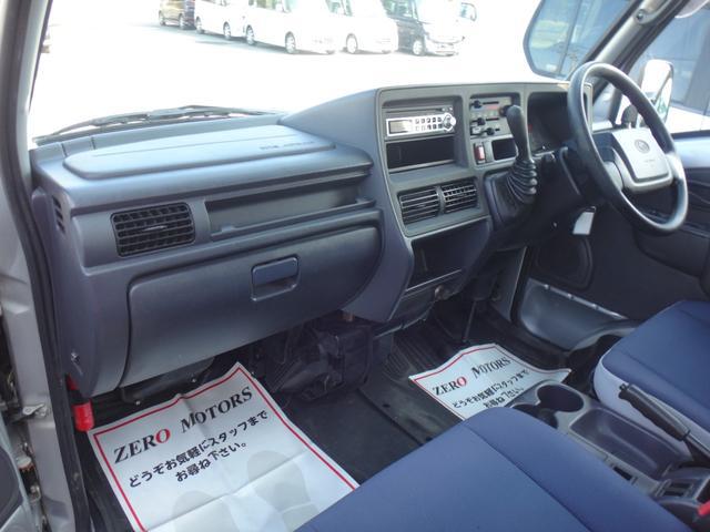 0509025A30260222W00304.jpg
