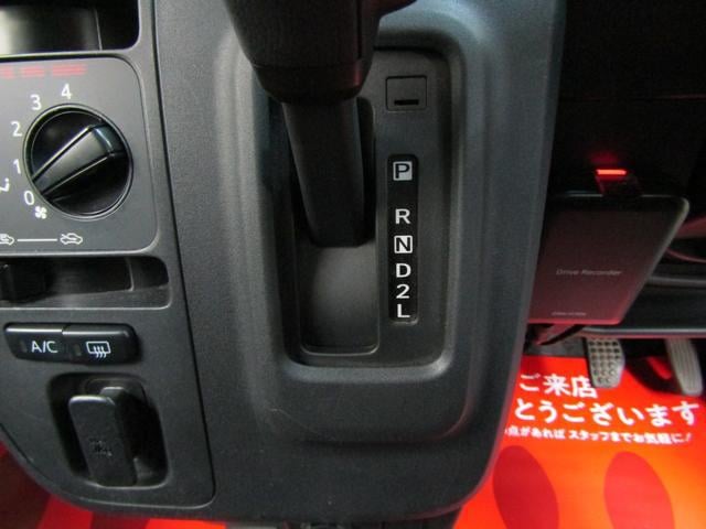 0701563A30251006W00314.jpg