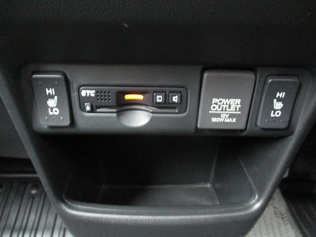 0840043A30250521W00110.jpg