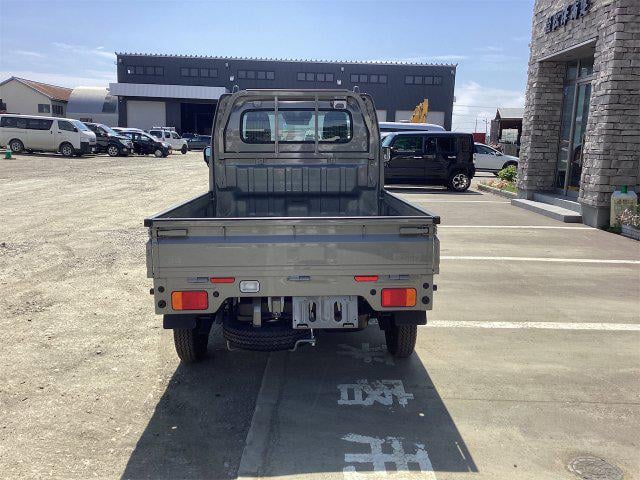 9ad2546ff9a16cc93571ff1c7521972e.jpg