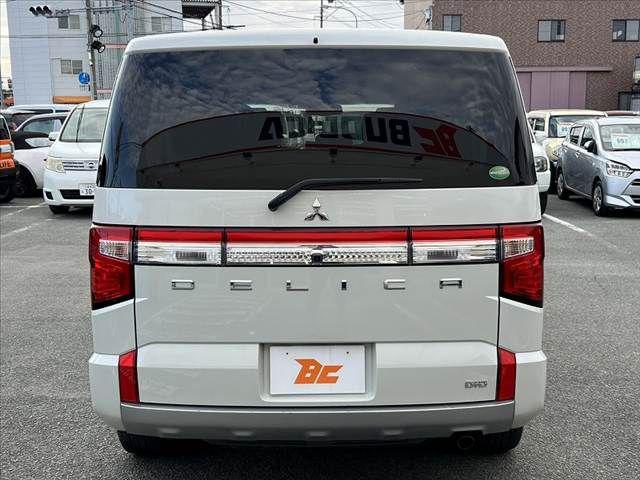 105a22e03eb35de51bce848b8db8d0d3.jpg