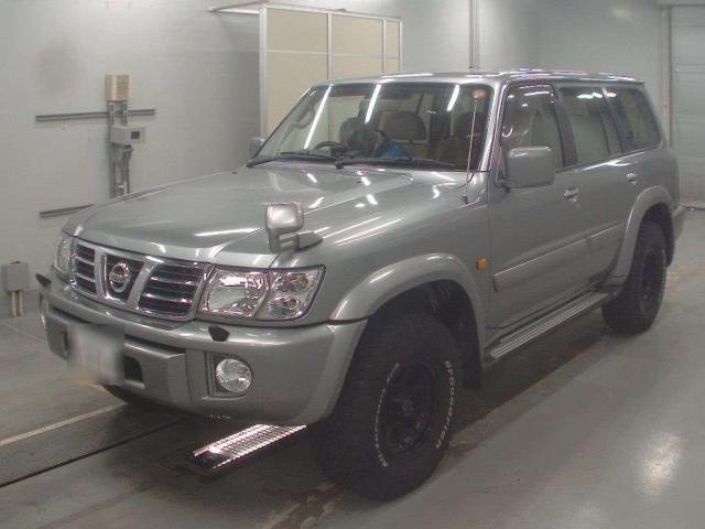 23079625_carP_l_3.jpg