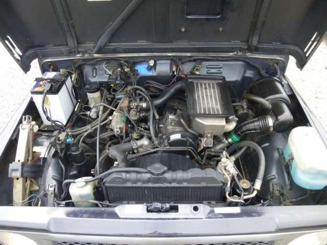 0400214A30201214W00111.jpg