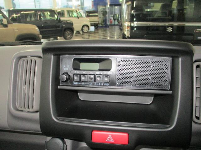 0840414A30250906W00203.jpg