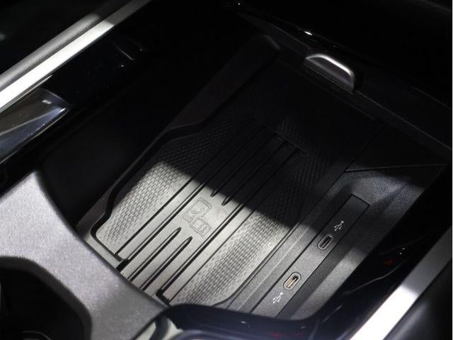 c63aad430bb4c3d373577466bbb23dc6.jpg