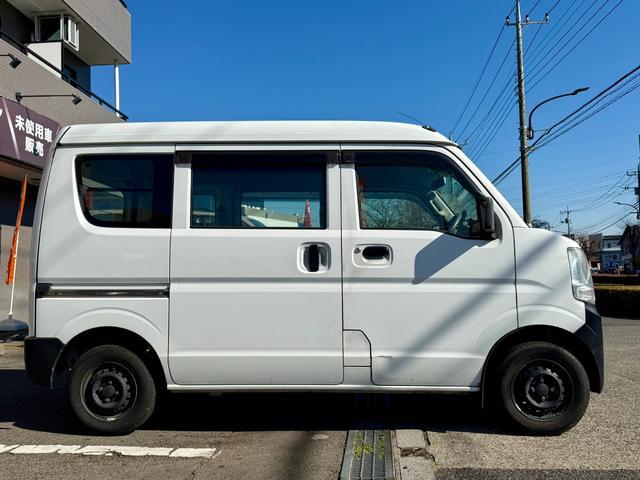 0540496A30260202W00117.jpg