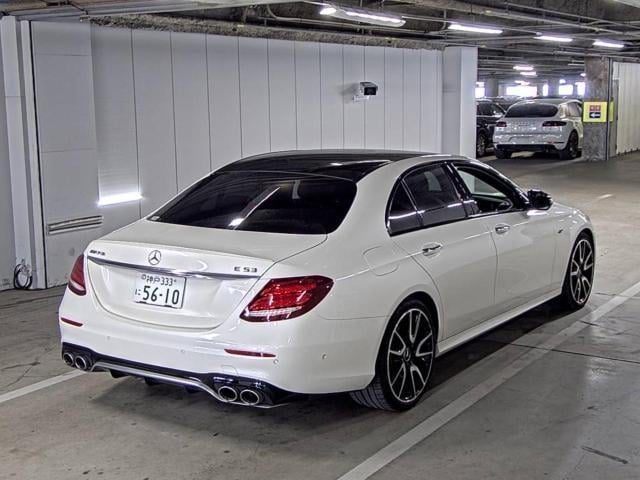 18712106_carP_l_3.jpg