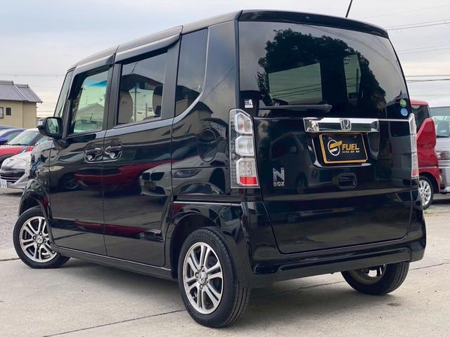 0708848A30251009W00101.jpg