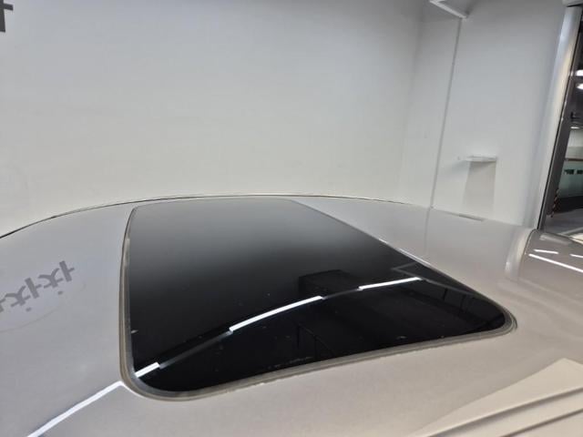 5071501762R13.jpg