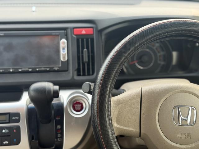 0840070A30260327W00202.jpg