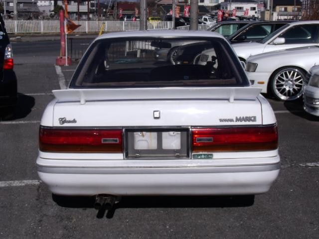 0504216A30251229W00107.jpg