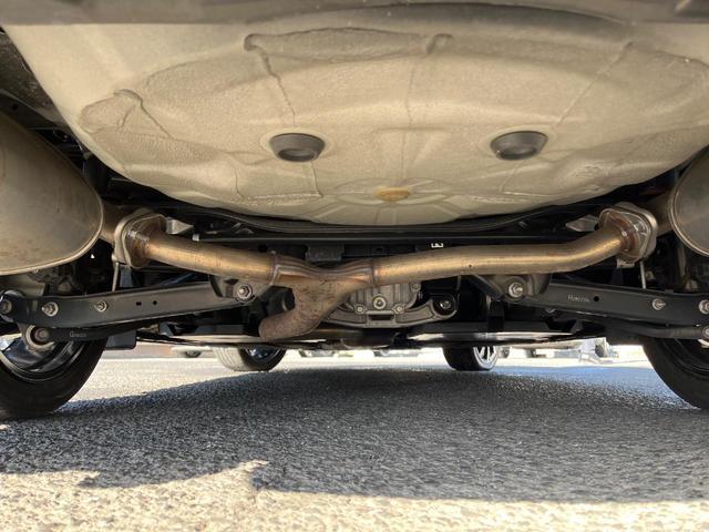 20625271_carP_l_18.jpg