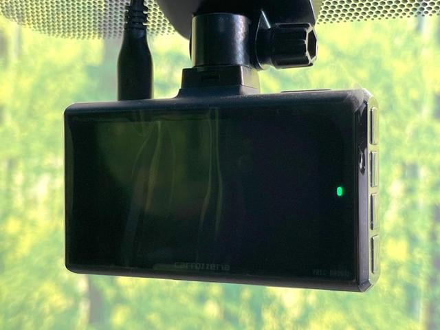18157458_carP_l_14.jpg