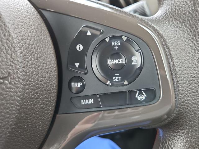 0600275A30250519W00216.jpg