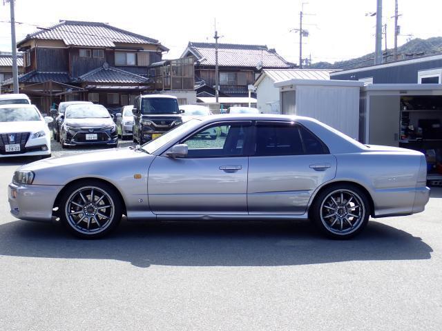 23035350_carP_l_5.jpg