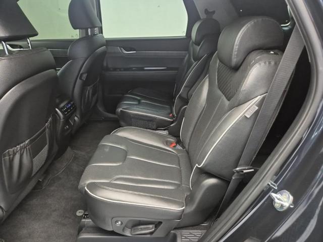 6011500533R12.jpg