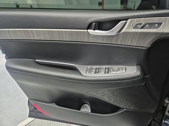 6011500533R18.jpg