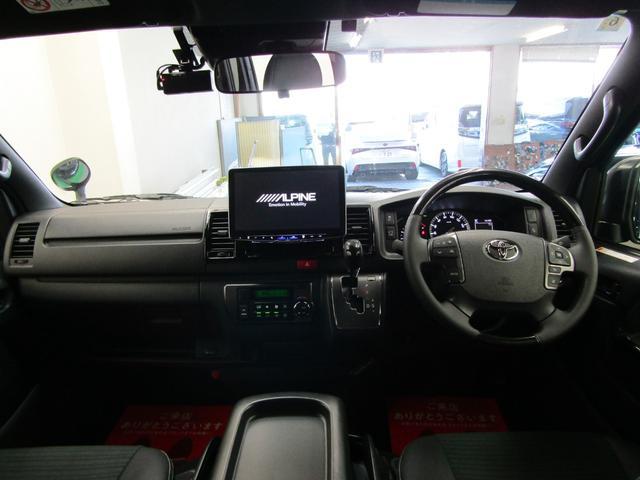 0701563A30251003W00205.jpg