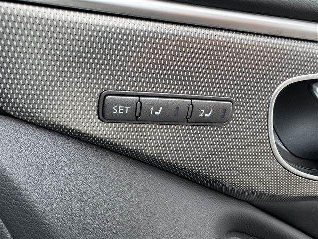 face24eeb32e7a019845d6493dd818da.jpg