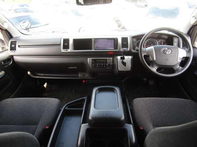23040294_carP_l_4.jpg