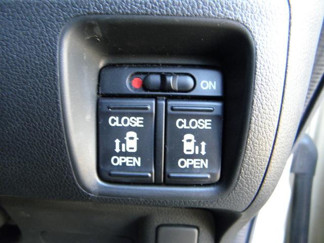 0402111A30251223W00103.jpg