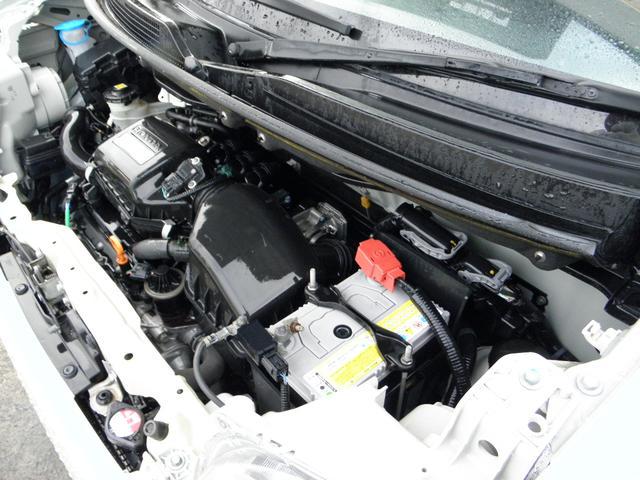 0402111A30251223W00117.jpg
